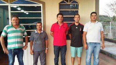 Vereador Stobe reúne-se com moradores do Bairro Boa Vista