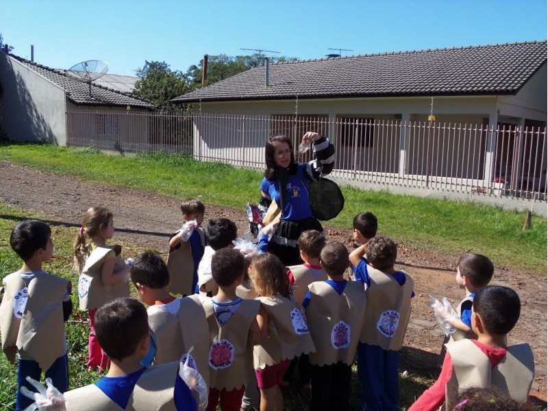 Educação: Escolas trabalham contra dengue