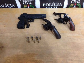 Polícia Civil prende homem com arma e munição na linha Serne