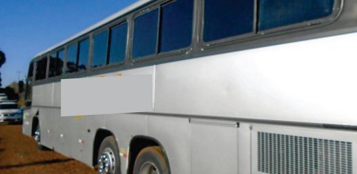 Polícia recupera ônibus furtado após baile no interior