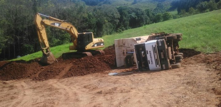 Acidente em Seara deixa motorista ferido