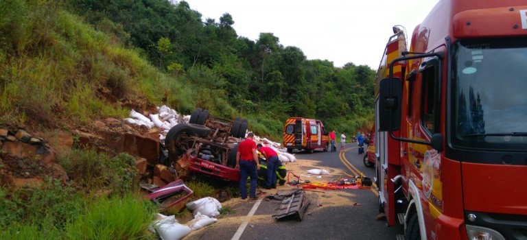 Jovem morre em acidente entre Sede Trentin e Paial