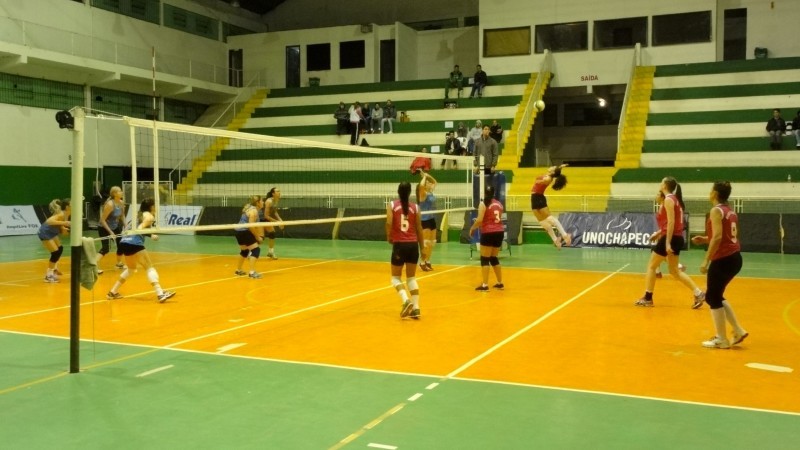 foto-jaic-volei-feminino-04