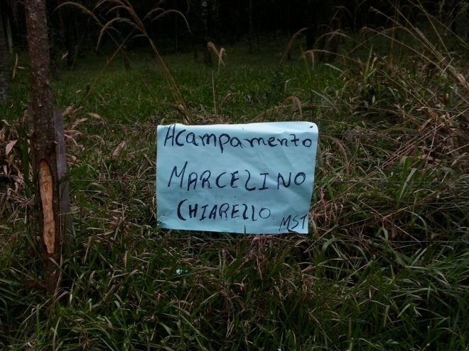 Movimento Sem Terra invade parte da Floresta Nacional em Chapecó