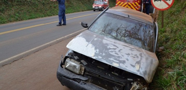 Acidente na BR-282 em Pinhalzinho deixa um ferido