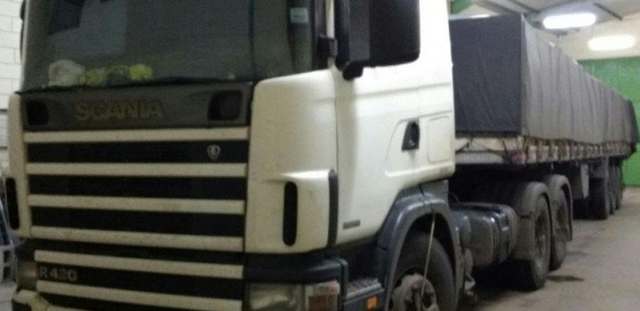 Polícia recupera carreta roubada com 30 toneladas de arroz