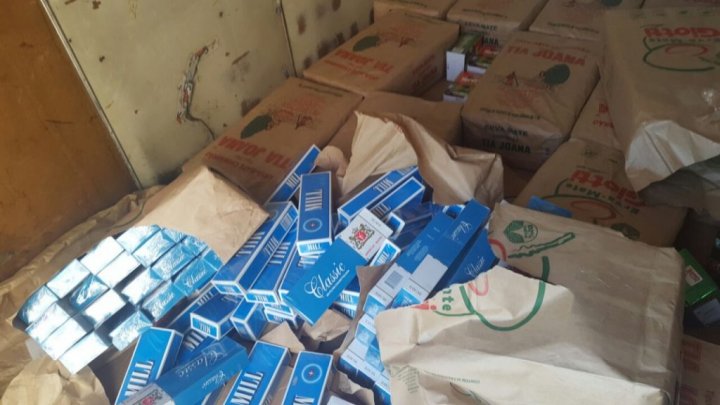 Polícia Militar de Quilombo apreende cigarros contrabandeados