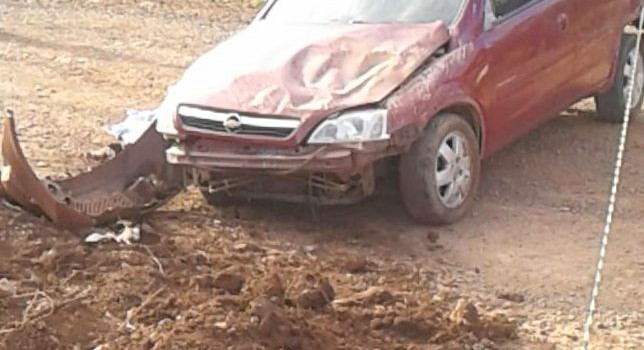 Mulher de 24 anos morre em capotamento em Chapecó