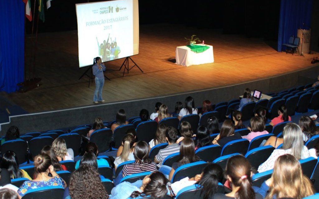 Estagiários da Rede Municipal recebem capacitação