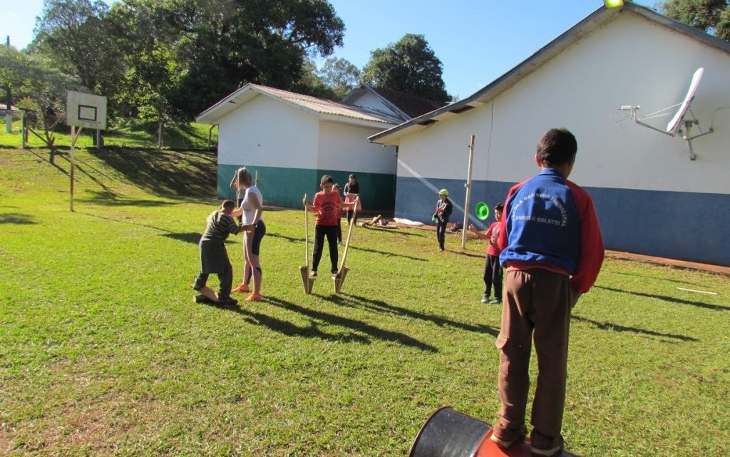 Projeto traz a magia do circo para as crianças