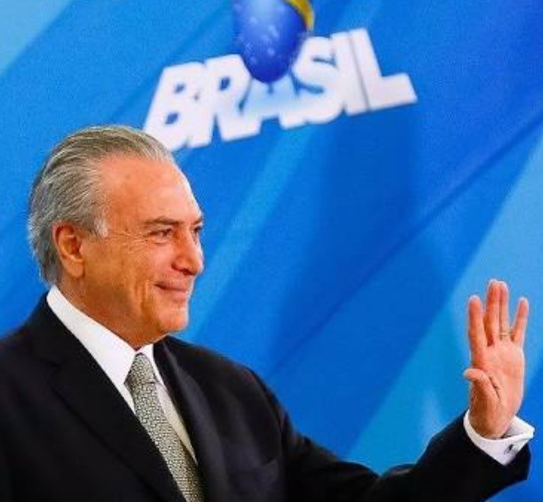 Temer decide renunciar