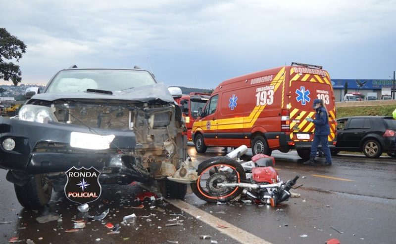 Vítima de acidente na marginal da 282 é transferida em estado grave ao Hospital de Chapecó