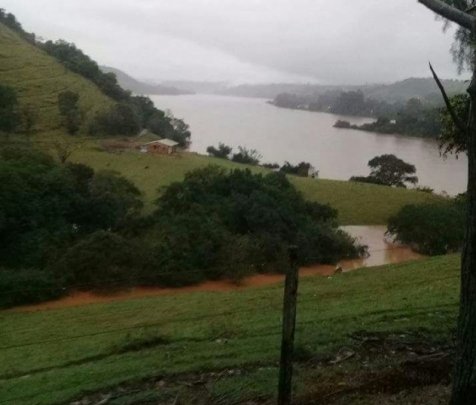 Rio Uruguai está 8,10 metros acima do nível normal