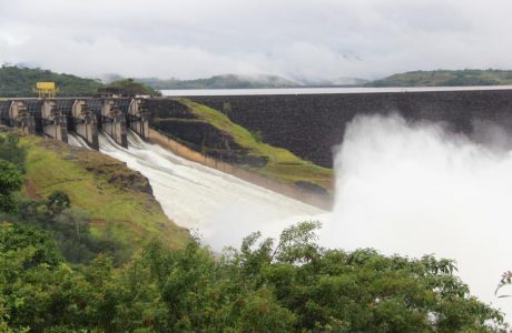 Usina de Itá abre comportas devido a grande precipitação registrada nas últimas horas