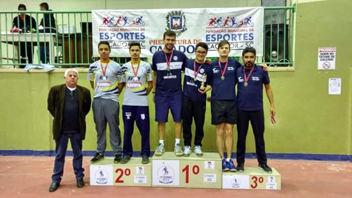 Tênis de Mesa de Chapecó conquista Título no Campeonato Estadual de Equipes