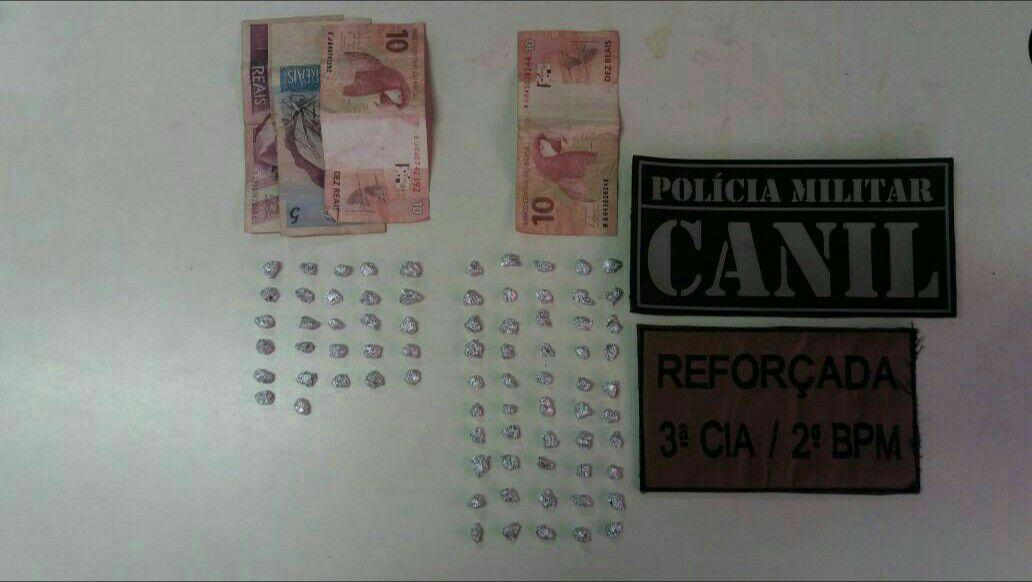 Chapecó – PM apreende 111 pedras de crack e quatro adolescentes por tráfico