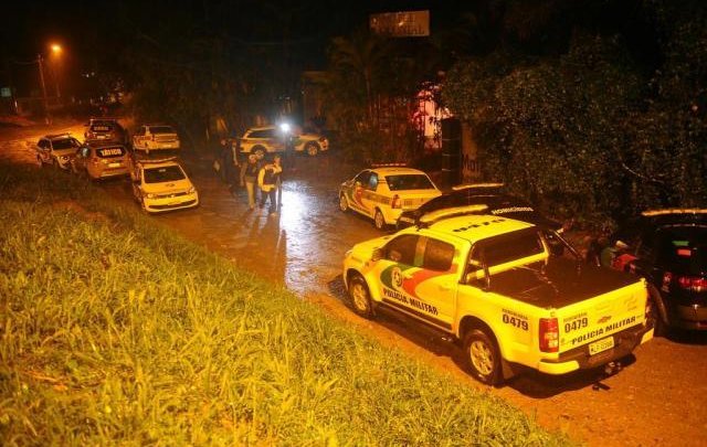 Policial é morto a tiros por outro PM dentro de motel na zona Norte de Joinville
