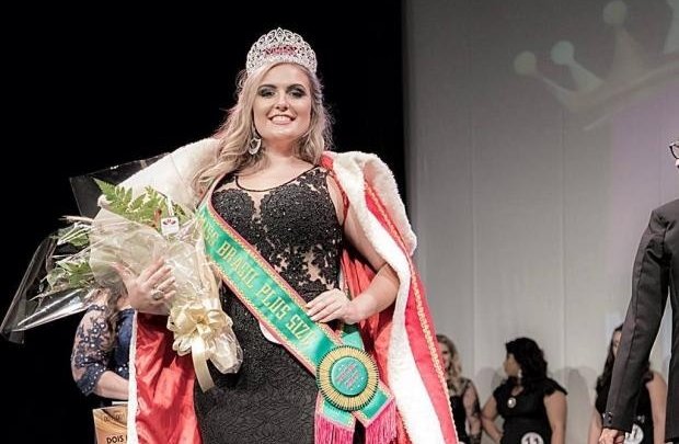 Catarinense é eleita Miss Brasil Plus Size