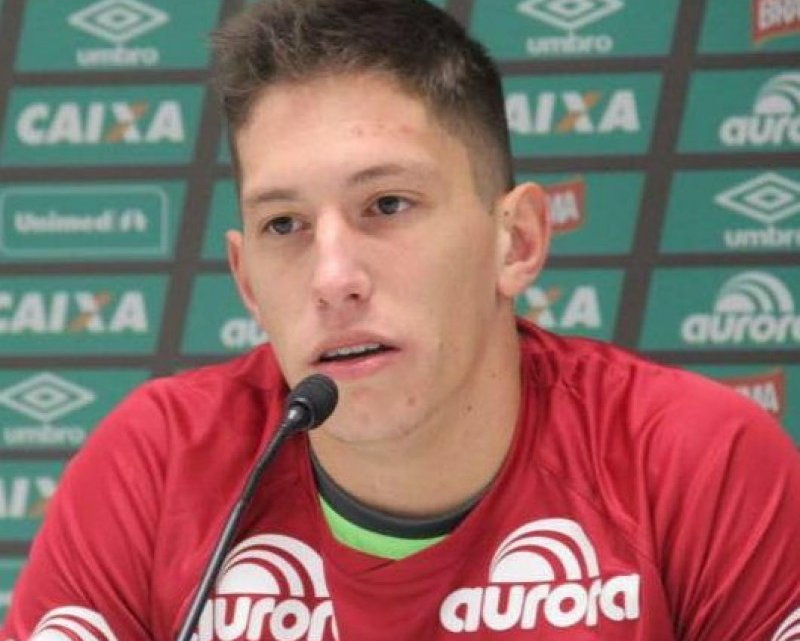 Chapecoense rescinde contrato com Follmann, mas ex-goleiro segue no clube