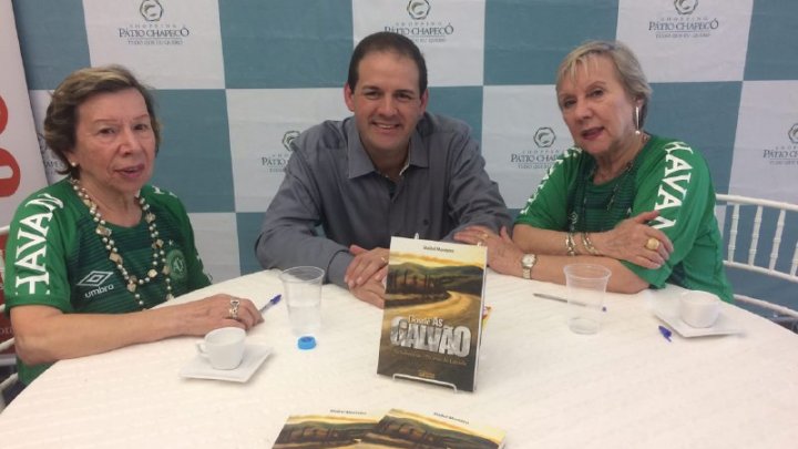 As irmãs Galvão celebram 70 anos com lançamento de primeira biografia assinada por Chapecoense