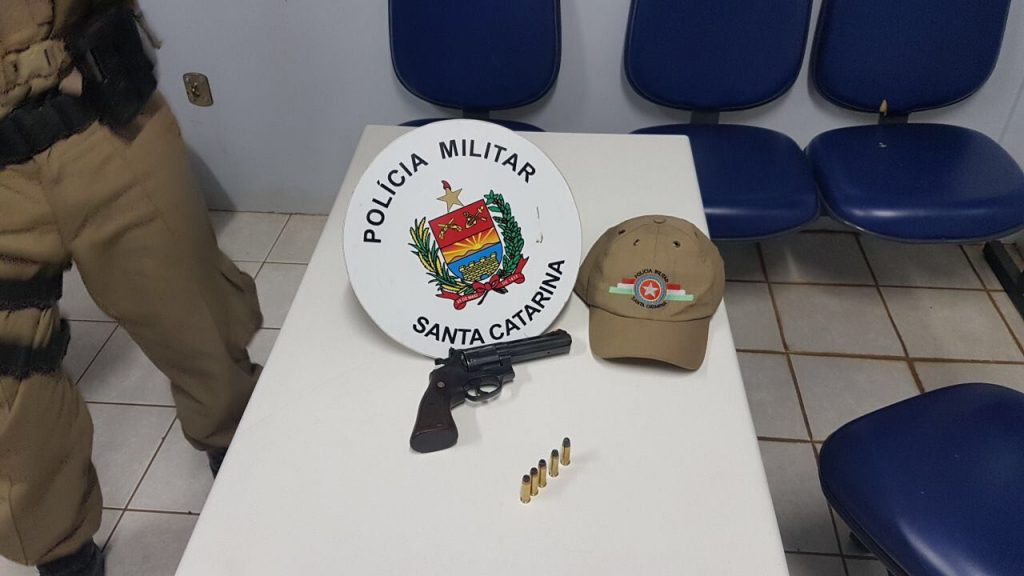Chapecó – Exclusivo pelotão de radio patrulha retira mais uma arma de fogo de circulação