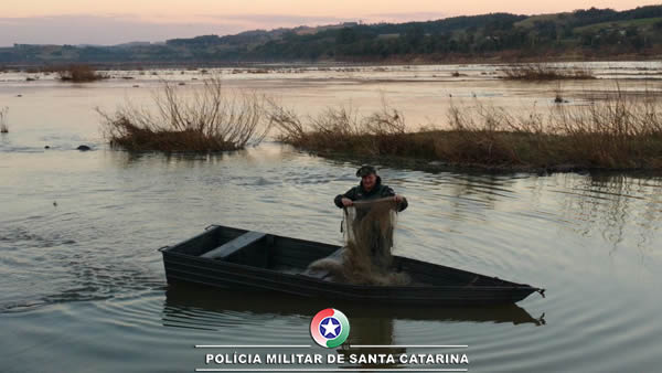 Policia militar ambiental realiza operação náutica na Bacia do Rio Uruguai