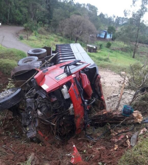 Caminhoneiro Chapecoense morre em Paial