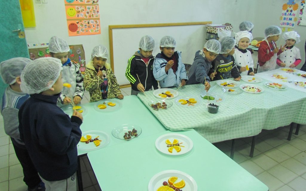 Alimentação saudável é tema de projeto