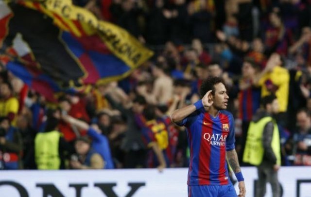 Ida de Neymar para o PSG se torna a transferência mais cara da história do futebol