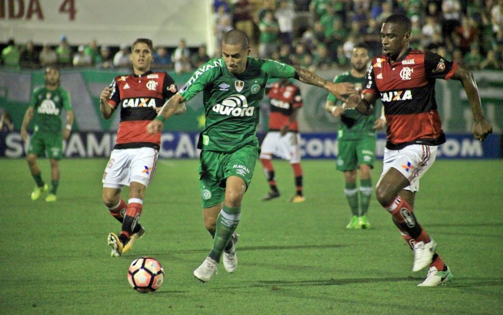 O JOGO DA VOLTA: CHAPE E FLAMENGO DUELAM NO RIO POR VAGA NAS QUARTAS DA SUL-AMERICANA