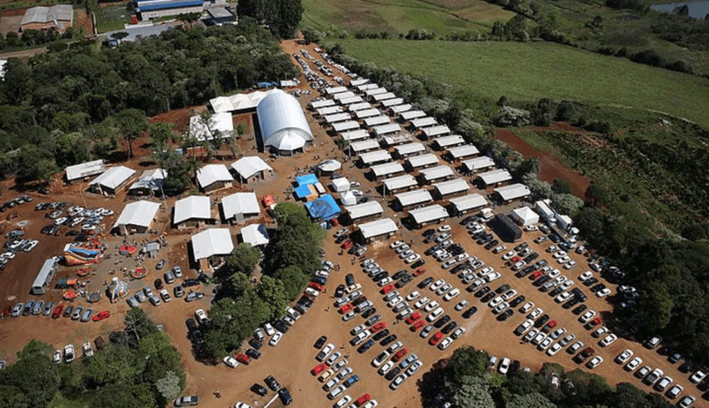 Reintegração de posse, rixa entre galponeiros e despejo dos CTGs: O que acontece com a Semana Farroupilha 2017 em Chapecó?