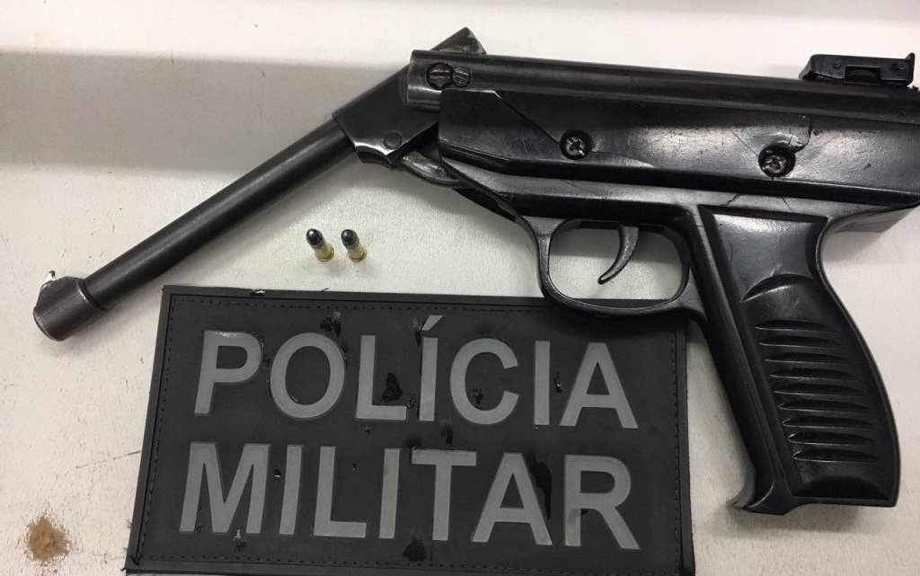 SUSPEITO É PRESO COM PISTOLA MODIFICADA PELA RADIOPATRULHA EM CHAPECÓ