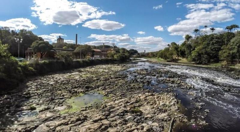 Nível de rios em 17 municípios é preocupante devido à estiagem