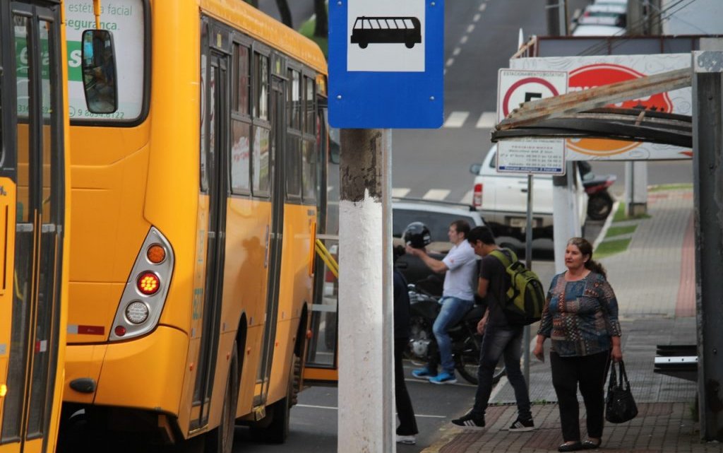 MULHERES PODERÃO DESEMBARCAR DO ÔNIBUS FORA DOS PONTOS DE PARADA TRADICIONAIS