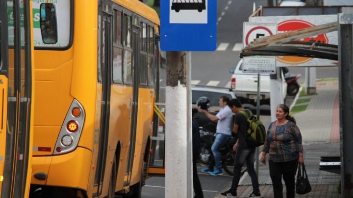 MULHERES PODERÃO DESEMBARCAR DO ÔNIBUS FORA DOS PONTOS DE PARADA TRADICIONAIS