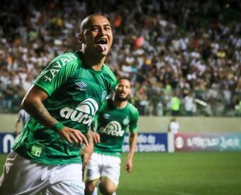 Wellington Paulista quebra jejum e Chapecoense vence Atlético-MG fora de casa