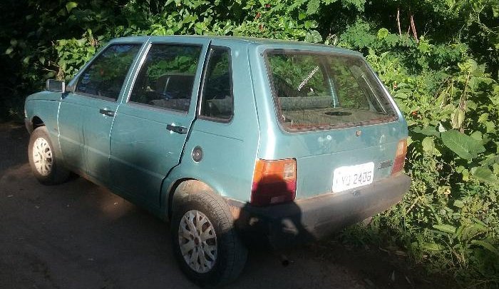 Veículo Fiat UNO é recuperado no Parque das Palmeiras
