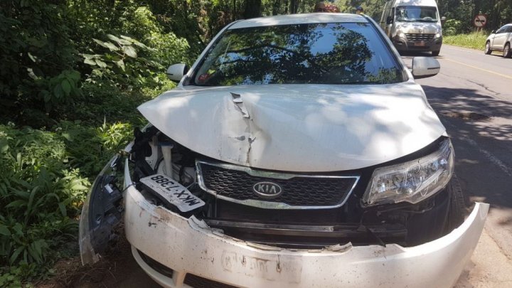 Colisão traseira envolvendo três veículos é registrada na BR 282
