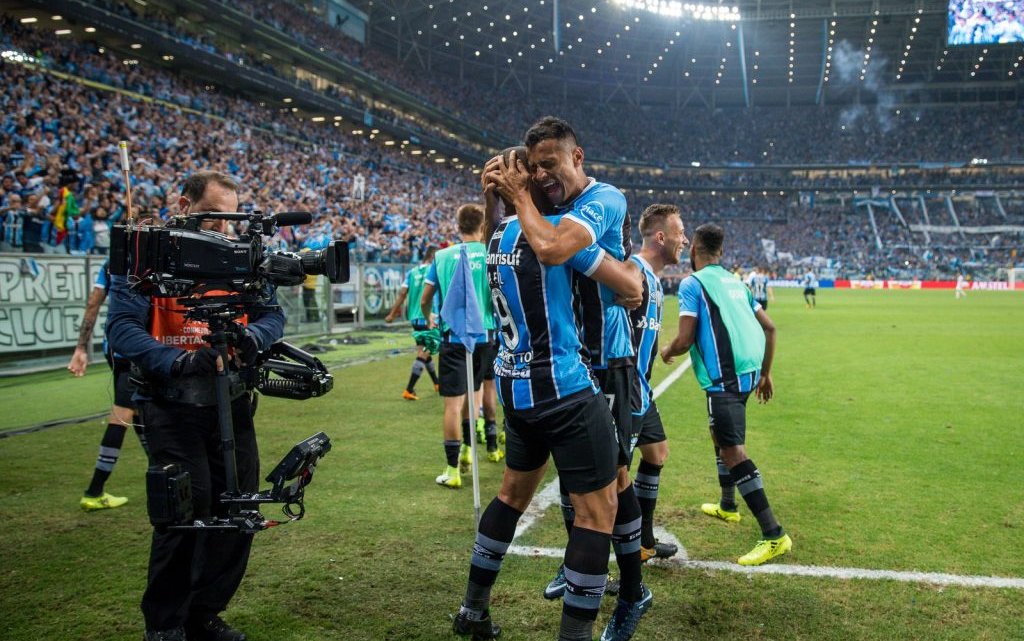 Grêmio vence o Lanús no primeiro jogo da final da Libertadores