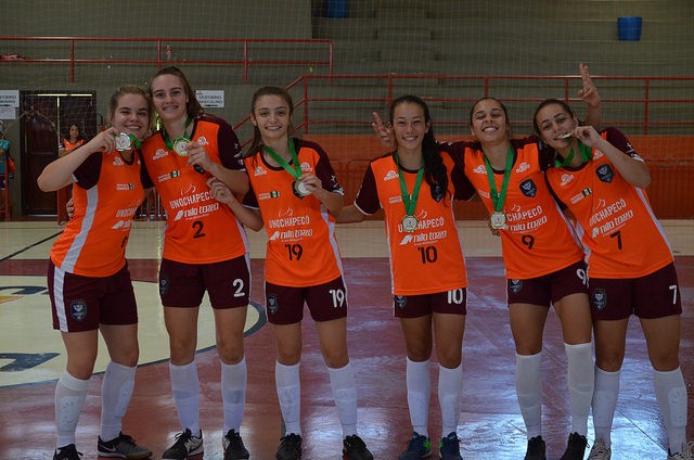 Na reta final de 2017 Female Futsal conquista mais um título nas categorias de base