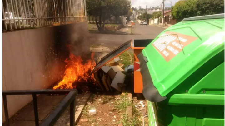 CHAPECÓ – Fogo em colchão e guarda roupa no bairro São Cristóvão