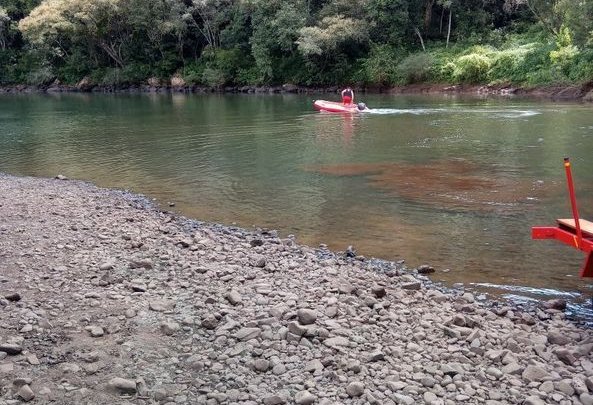 Jovem morre afogado no Rio Irani em Paial