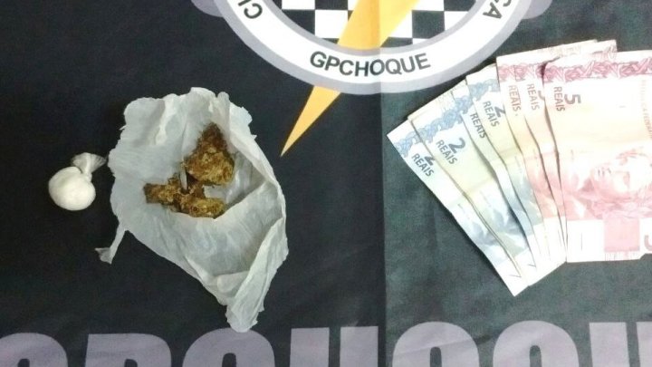 Adolescente de 14 anos é apreendido com drogas no bairro Passo dos Fortes em Chapecó