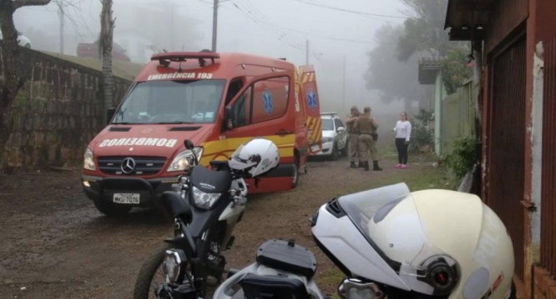 Homem tenta matar a ex-esposa e acaba acertando a ex-sogra