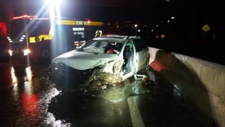 Acidente na curva do viaduto deixa uma pessoa gravemente ferida em Xanxerê