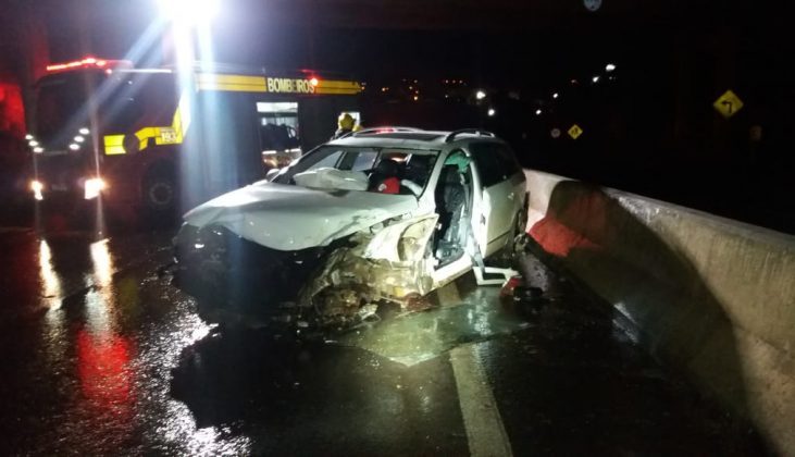 Acidente na curva do viaduto deixa uma pessoa gravemente ferida em Xanxerê