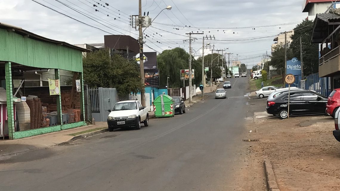 Três pessoas são baleadas em casa noturna em Chapecó