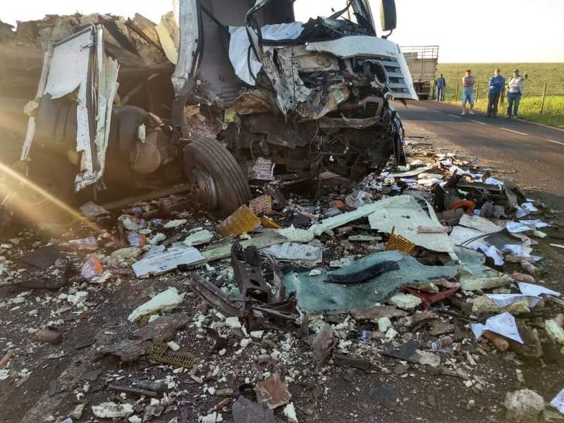 Caminhoneiro de Chapecó se envolve em acidente com vítima fatal