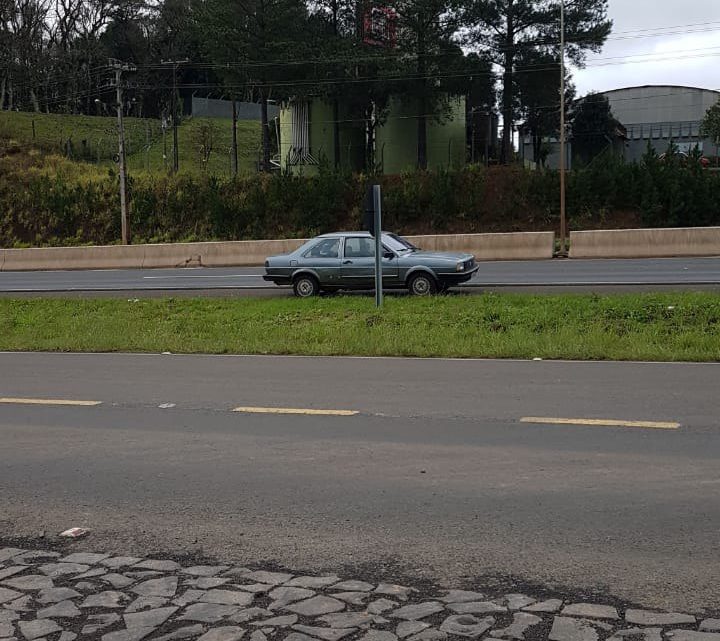 PM encontra em Chapecó veículo de Faxinal dos Guedes abandonado