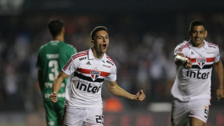 Modelense Shaylon comemora primeiro gol no estádio do São Paulo